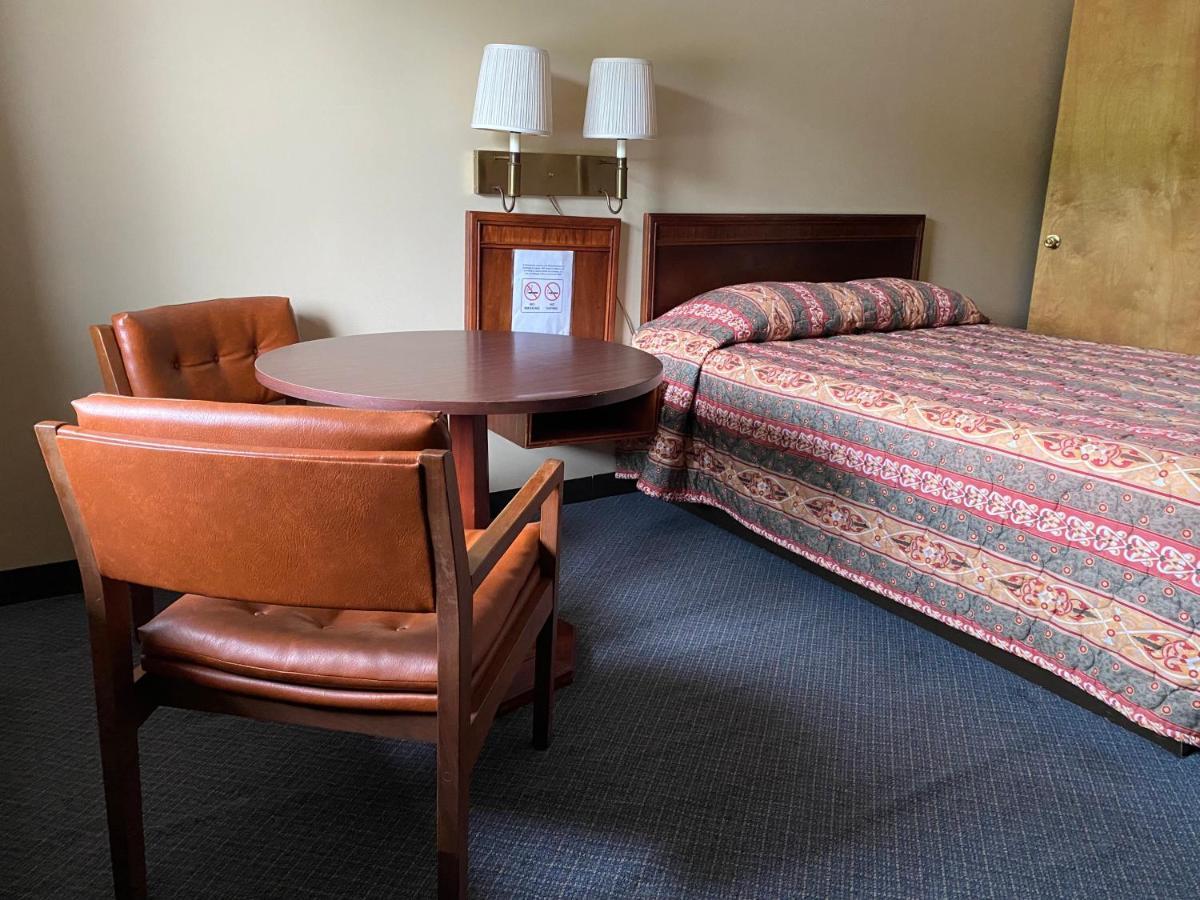 The Hemlock Inn Loudonville Luaran gambar